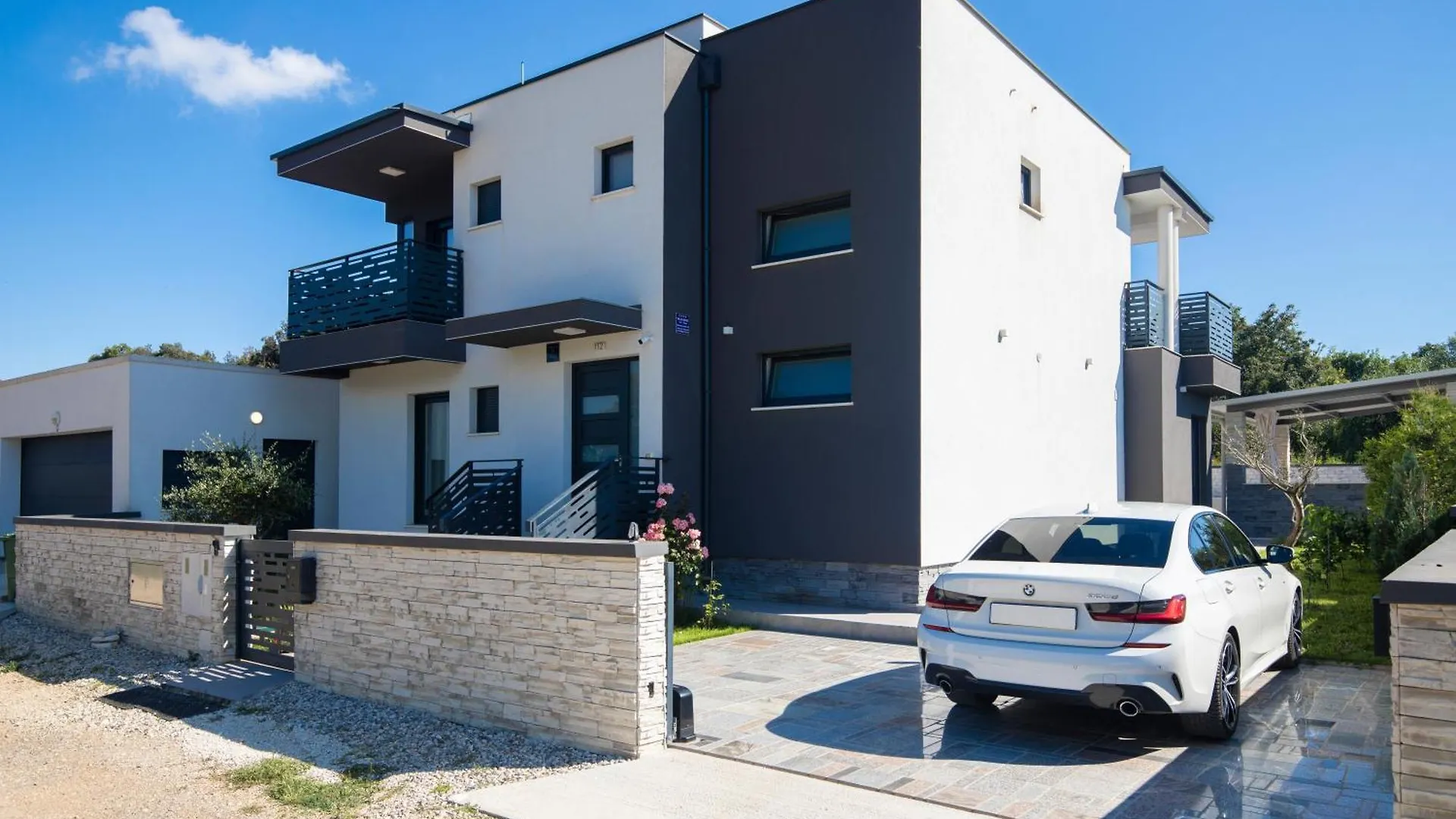 Villa Edo 2 0*, Pula Croatia